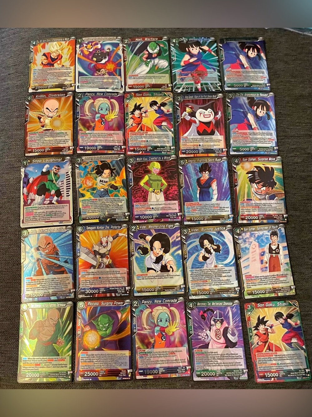 (20) 100 Dragon Ball cards perfect condition